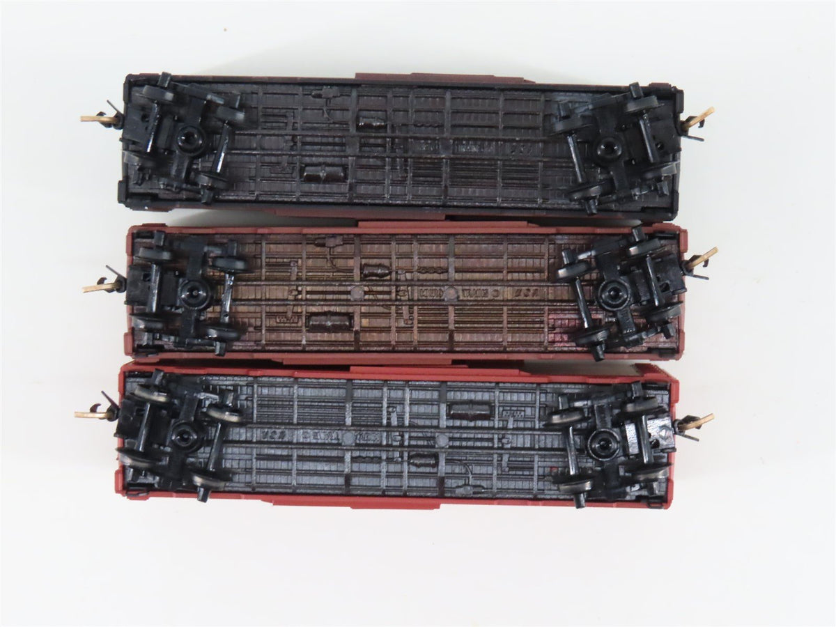 N Scale Micro-Trains MTL 20276-2 C&amp;O/B&amp;O/WM &quot;The Cat Pak&quot; Box Car 3-Pack