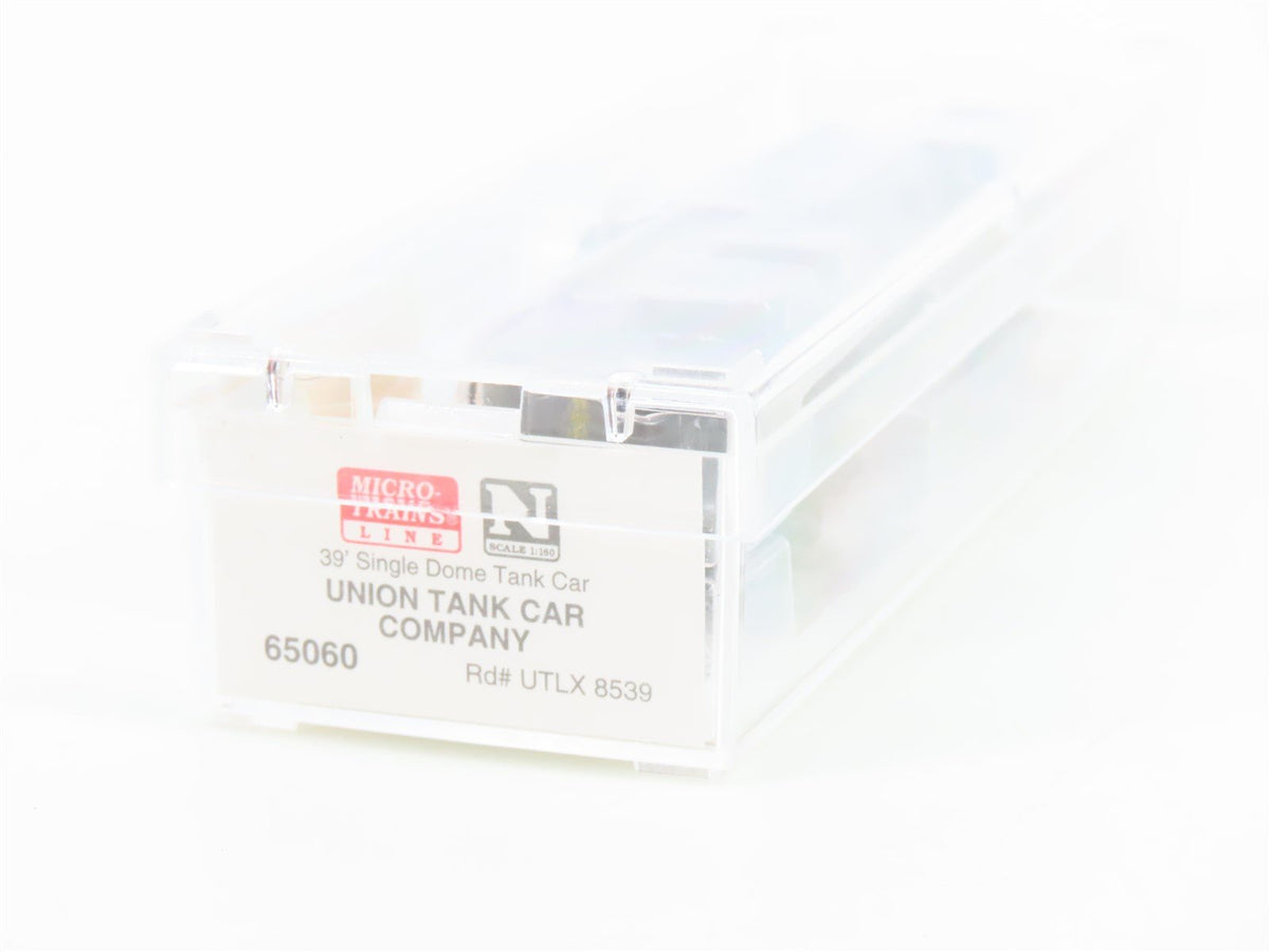 N Scale Micro-Trains MTL 65060 UTLX Union Tank Car Company 39&#39; Tank Car #8539