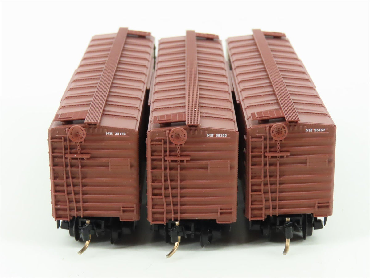 N Scale Micro-Trains MTL 20029-2 NH New Haven 40&#39; Single Door Box Car 3-Pack