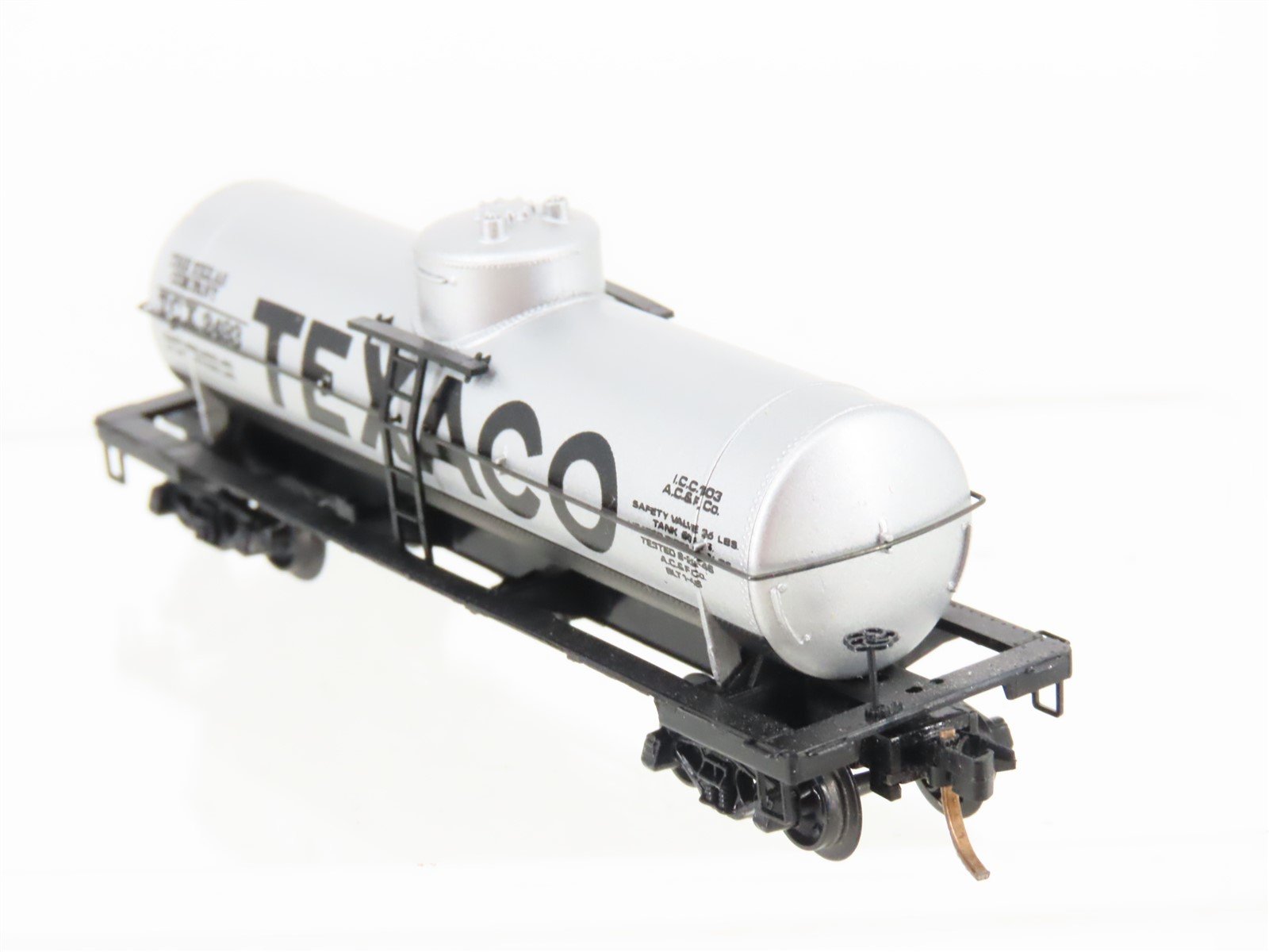 N Scale Kadee Micro-Trains MTL 65072 TCX Texaco 39' Single Dome Tank Car #2493