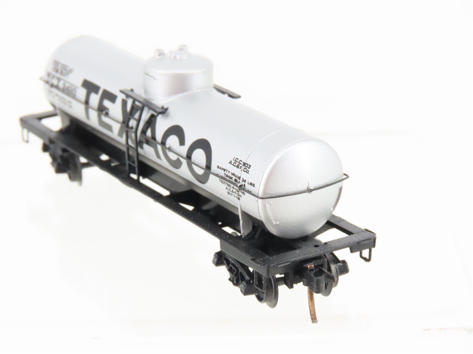 N Scale Kadee Micro-Trains MTL 65072 TCX Texaco 39' Single Dome Tank Car #2493