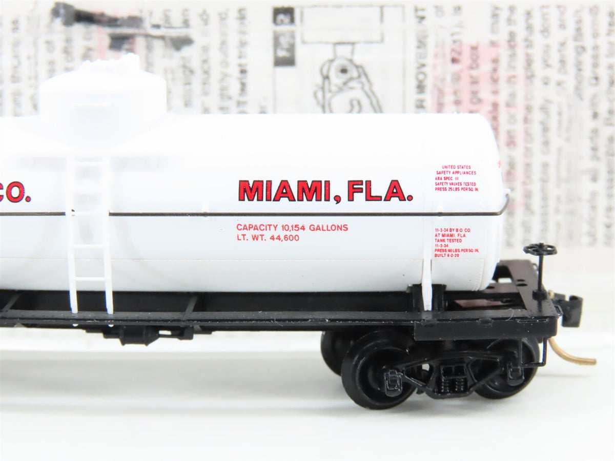 N Micro-Trains MTL 65420 BERX Belcher Oil 39&#39; Single Dome Tank Car #105