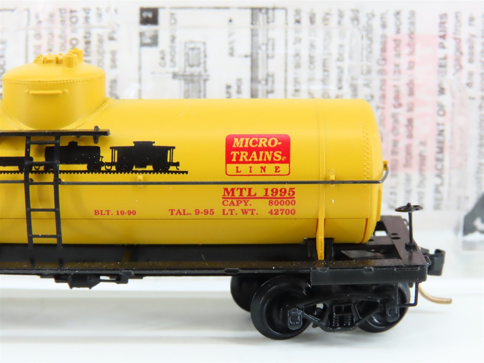 N Micro-Trains MTL 65380 Micro-Trains Line 5th Anniversary Single Dome Tank Car