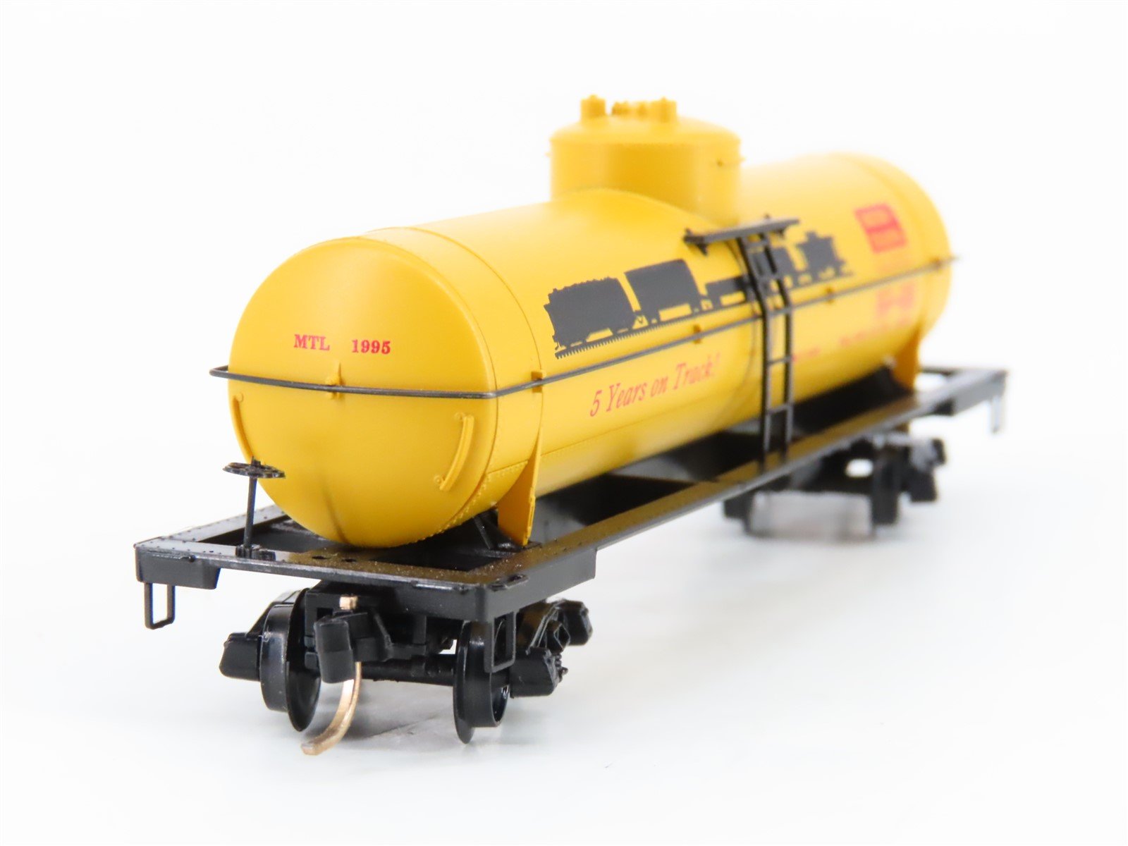 N Micro-Trains MTL 65380 Micro-Trains Line 5th Anniversary Single Dome Tank Car