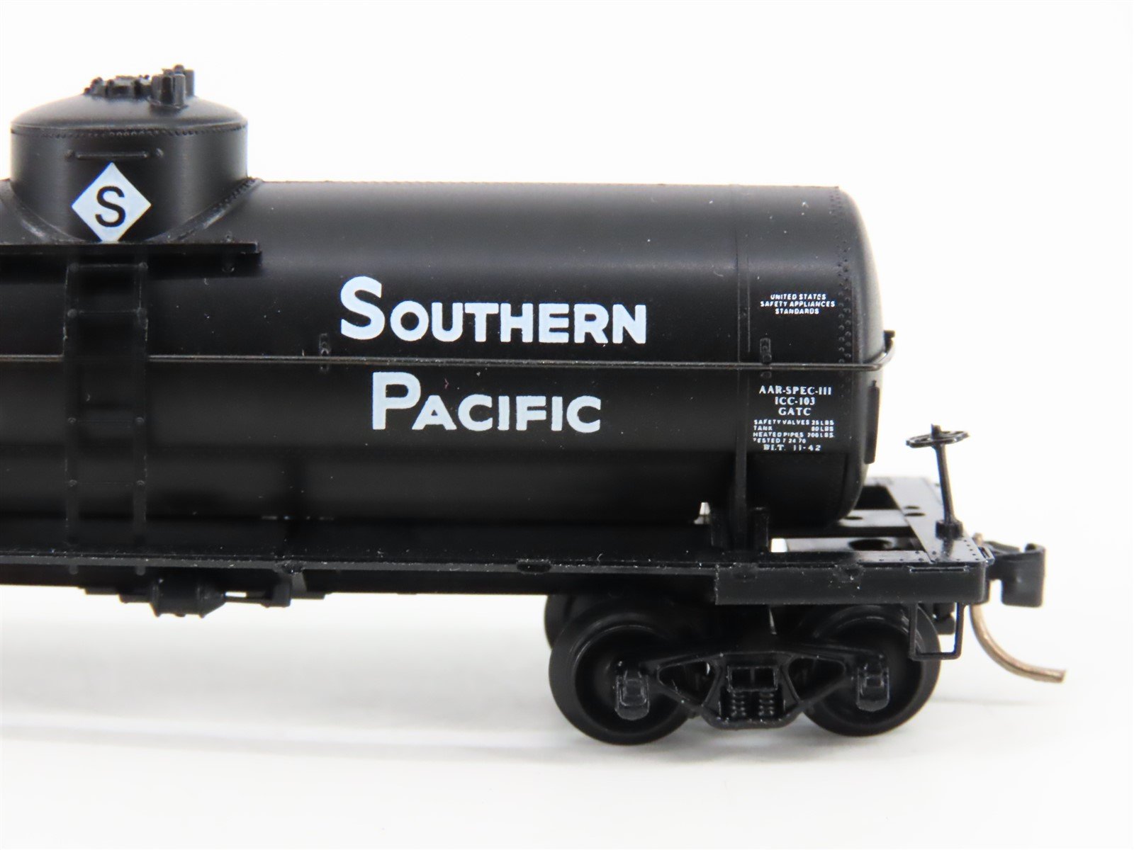 N Micro-Trains MTL 65330 SP Southern Pacific 39' Single Dome Tank Car #62902