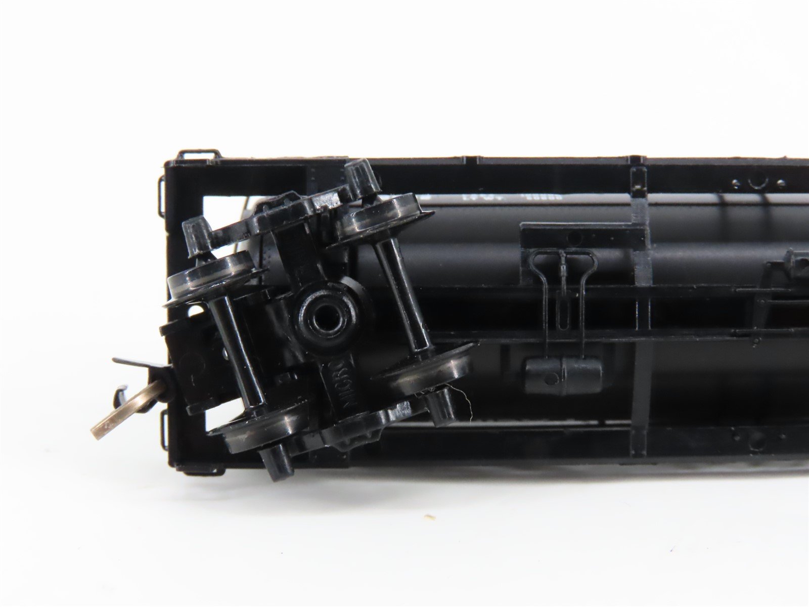 N Micro-Trains MTL 65330 SP Southern Pacific 39' Single Dome Tank Car #62902