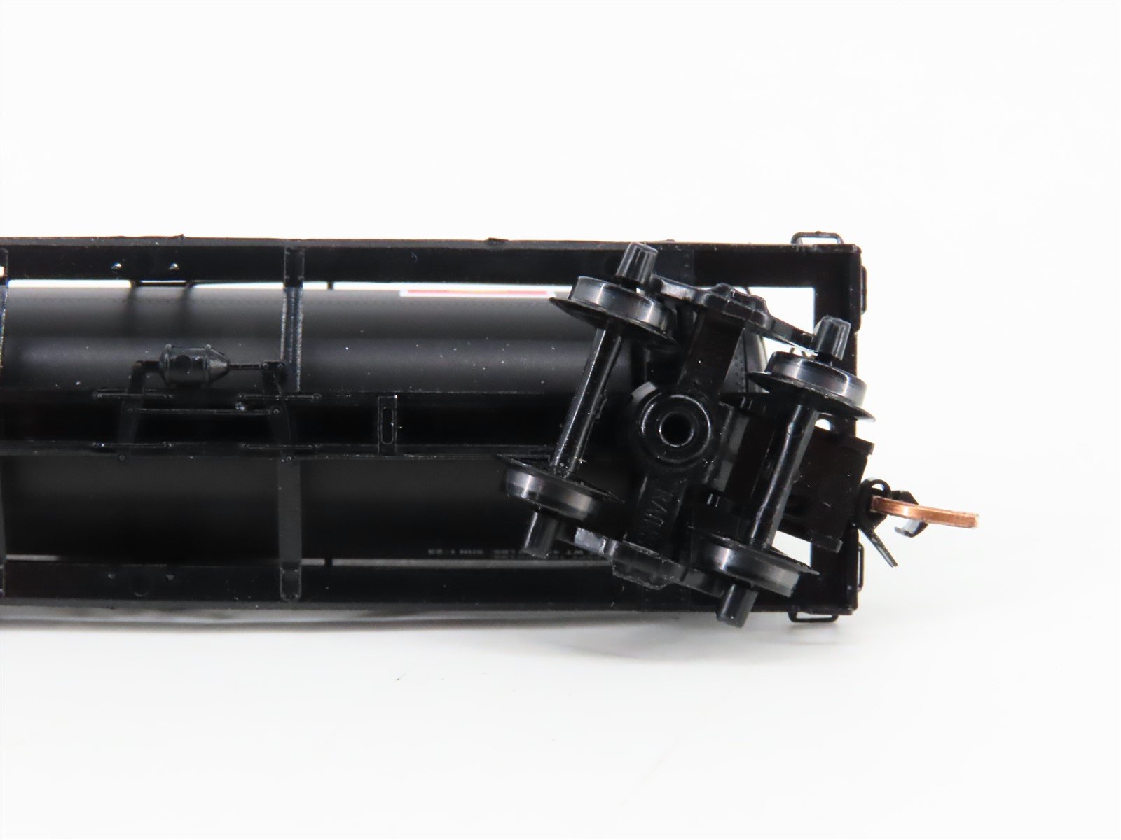 N Scale Micro-Trains MTL 65520 SCCX Shell 39' Single Dome Tank Car #305