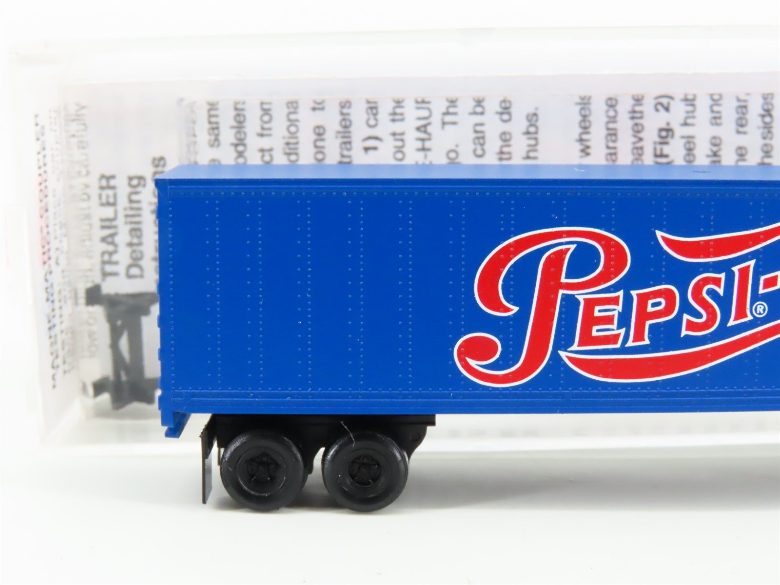 N Scale Micro-Trains MTL 67170 Pepsi-Cola 45' Trailer