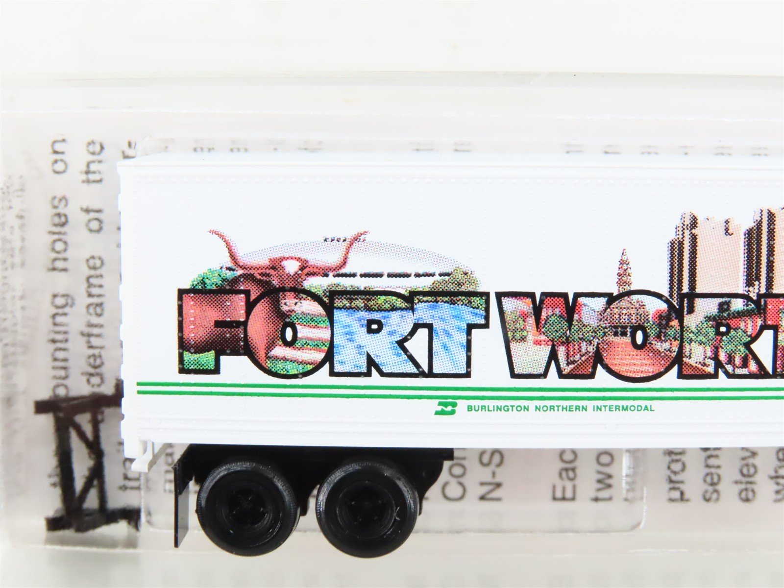 N Scale Micro-Trains MTL 67160 BN Intermodal Ft. Worth 45' Trailer BNZ 237907