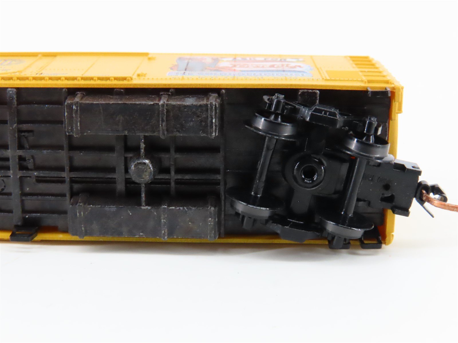 N Micro-Trains MTL 69090 PCEX Refrigerator Express Pepsi-Cola Reefer #6901