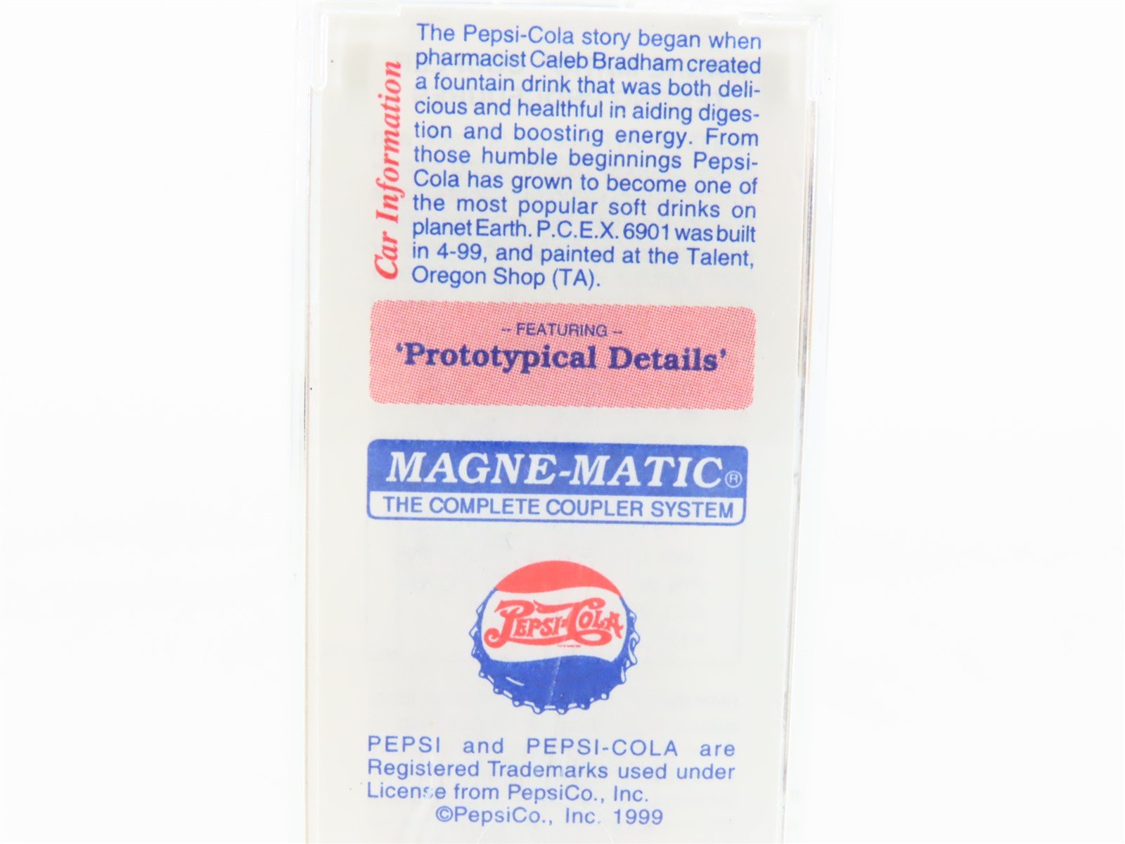 N Micro-Trains MTL 69090 PCEX Refrigerator Express Pepsi-Cola Reefer #6901