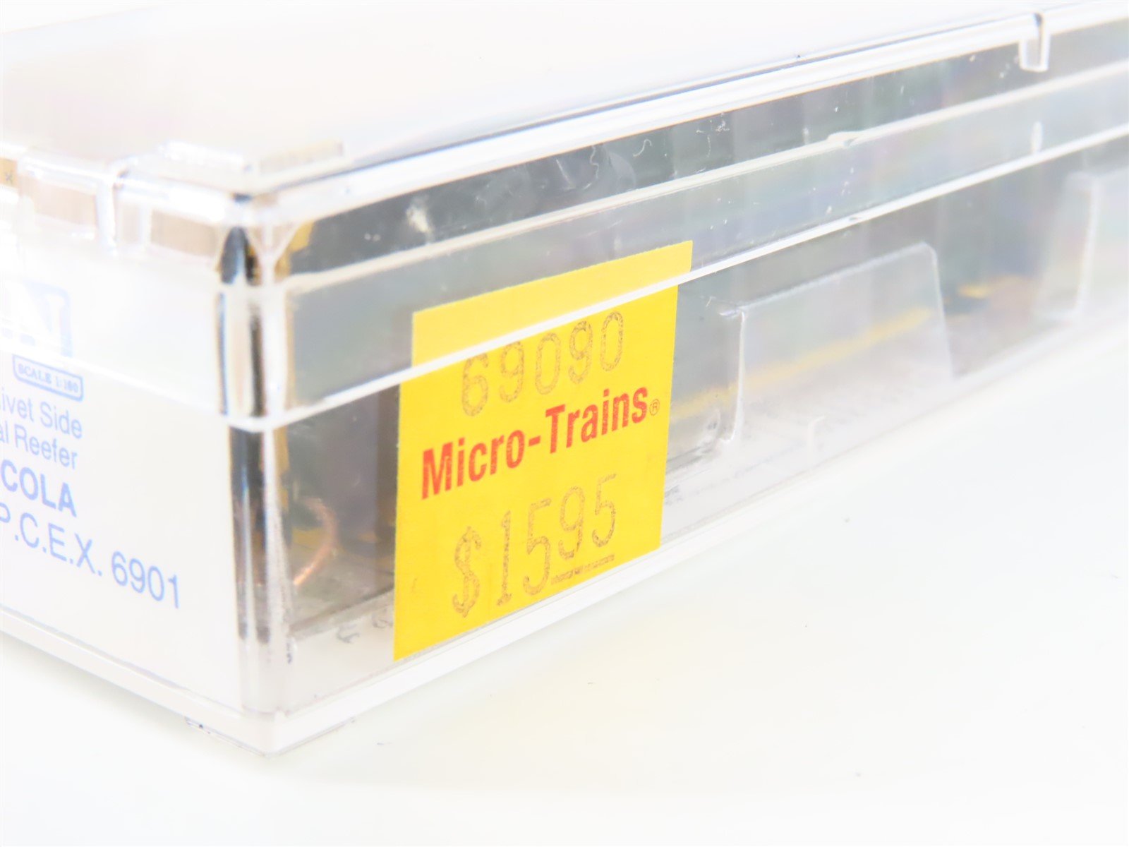N Micro-Trains MTL 69090 PCEX Refrigerator Express Pepsi-Cola Reefer #6901