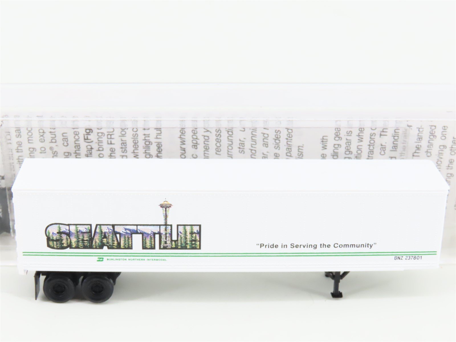 N Scale Micro-Trains MTL 67200 BN Intermodal Seattle 45' Trailer BNZ 237801