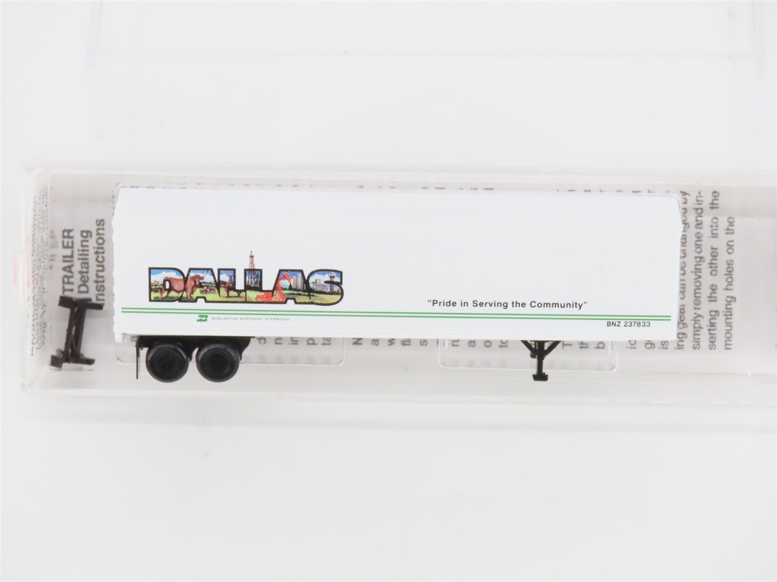 N Scale Micro-Trains MTL 67180 BN Intermodal Dallas 45' Trailer BNZ 237833