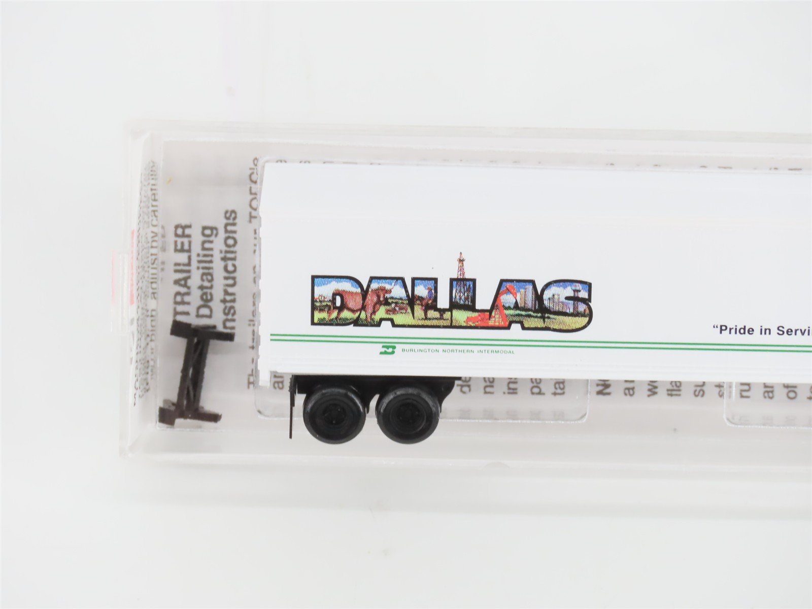 N Scale Micro-Trains MTL 67180 BN Intermodal Dallas 45' Trailer BNZ 237833