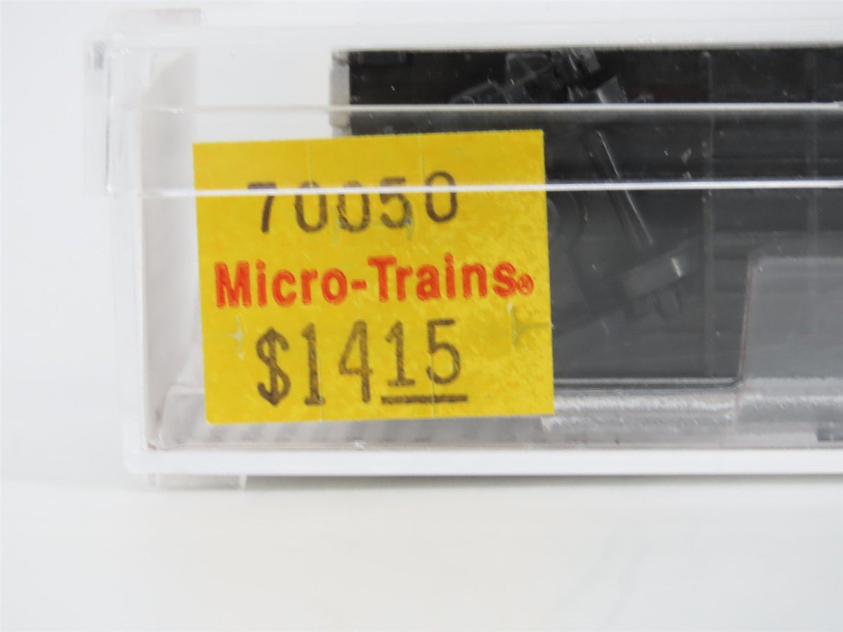 N Scale Micro-Trains MTL 70050 NP Northern Pacific 51&#39; Rib Side Reefer #NPM 551
