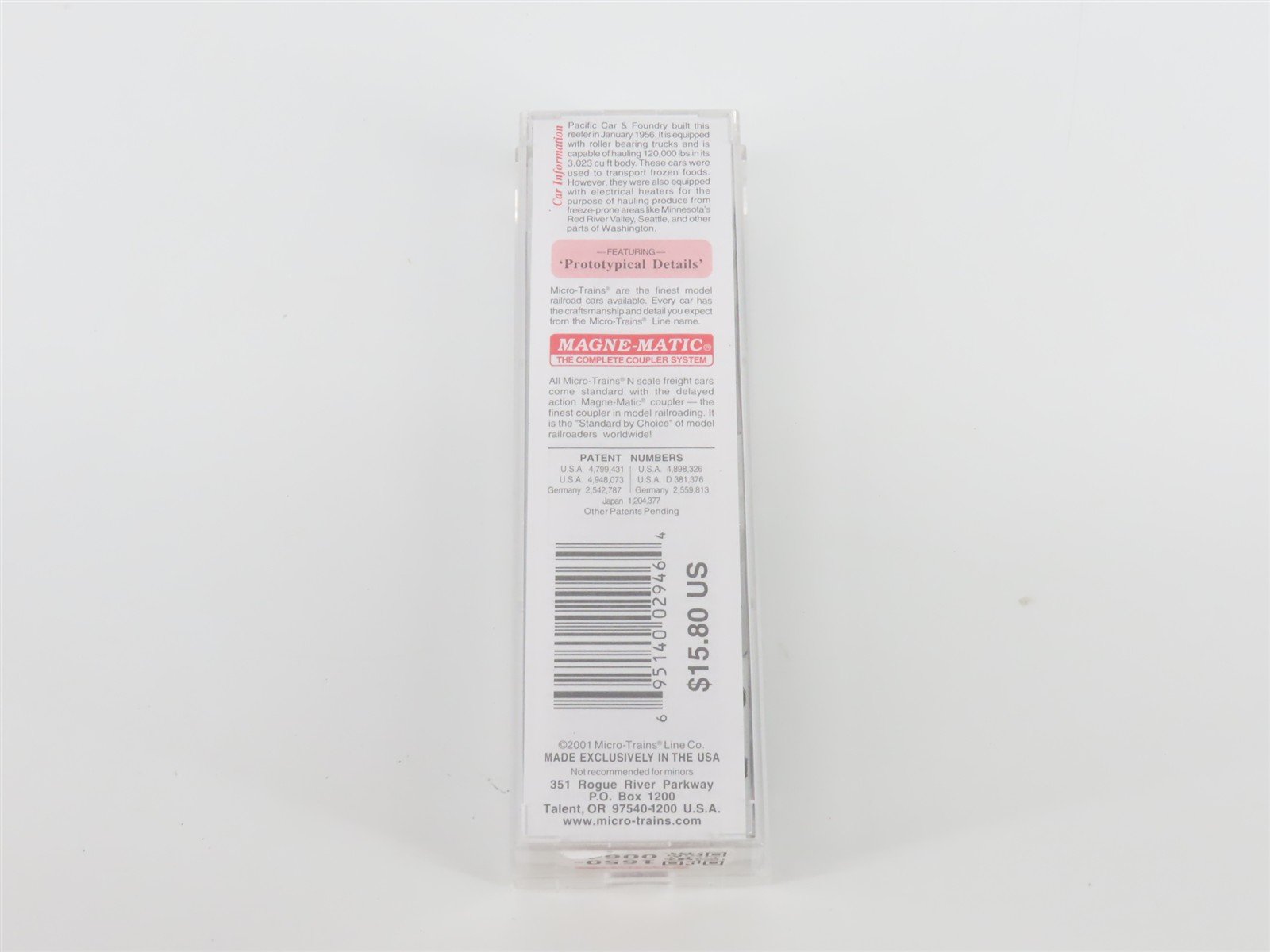 N Scale Micro-Trains MTL 69150 NPMX Northern Pacific 51' Rivet Side Reefer #156