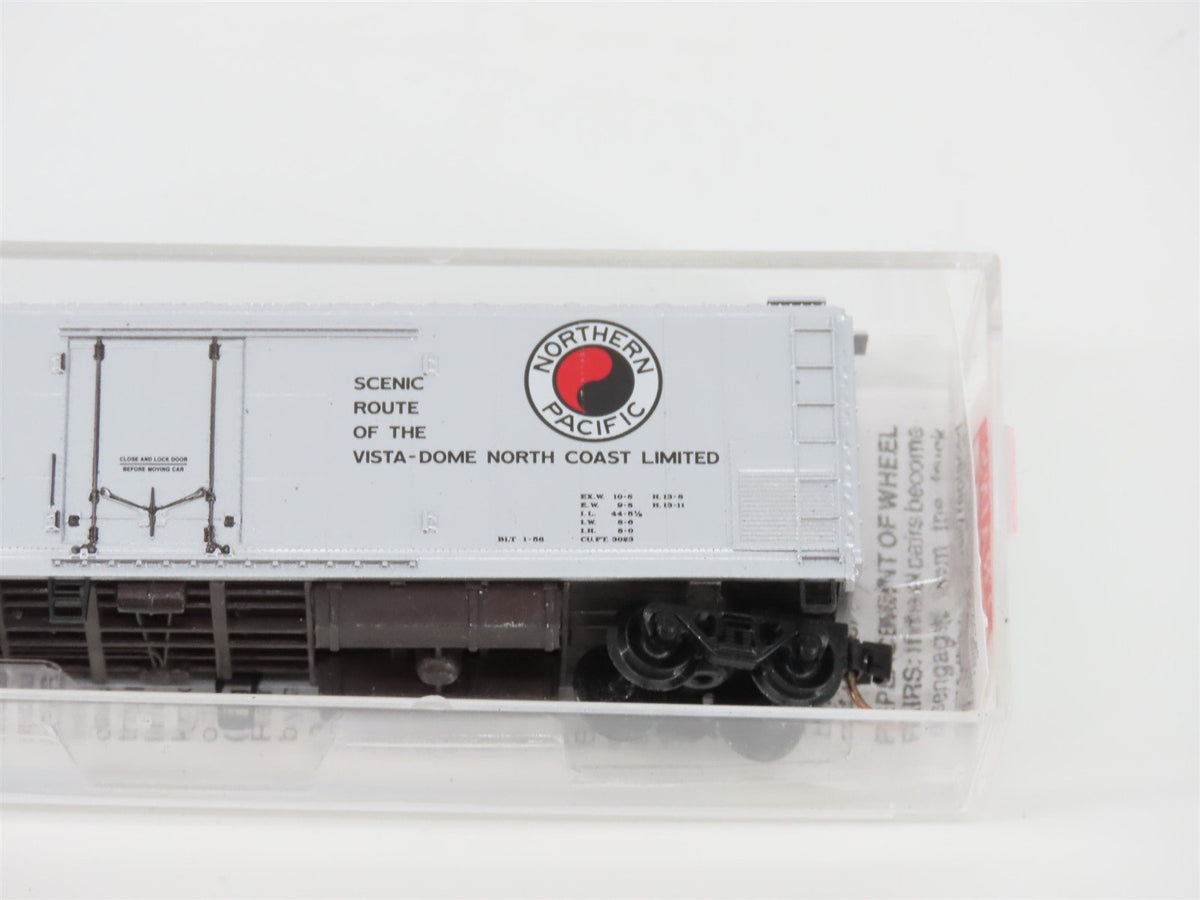 N Scale Micro-Trains MTL 69150 NPMX Northern Pacific 51&#39; Rivet Side Reefer #154
