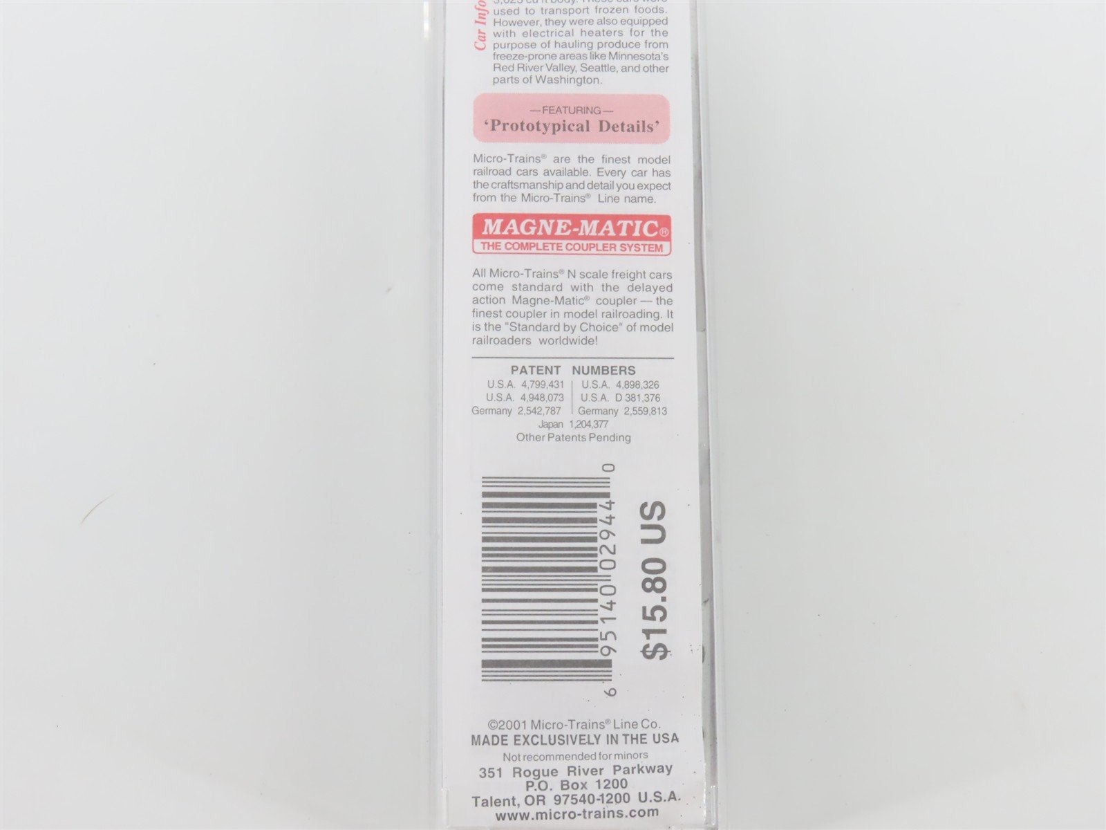 N Scale Micro-Trains MTL 69150 NPMX Northern Pacific 51' Rivet Side Reefer #154