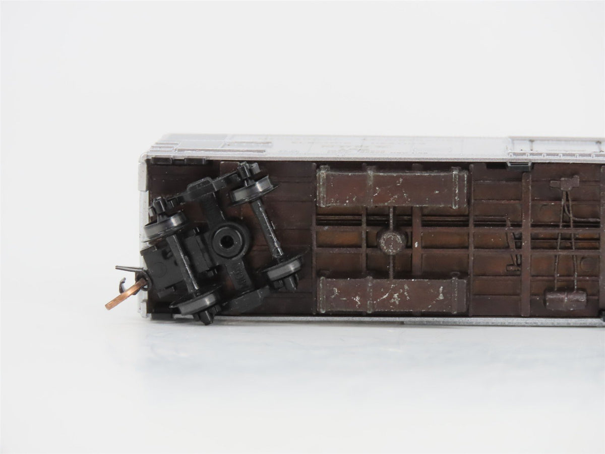N Scale Micro-Trains MTL 69150 NPMX Northern Pacific 51&#39; Rivet Side Reefer 152