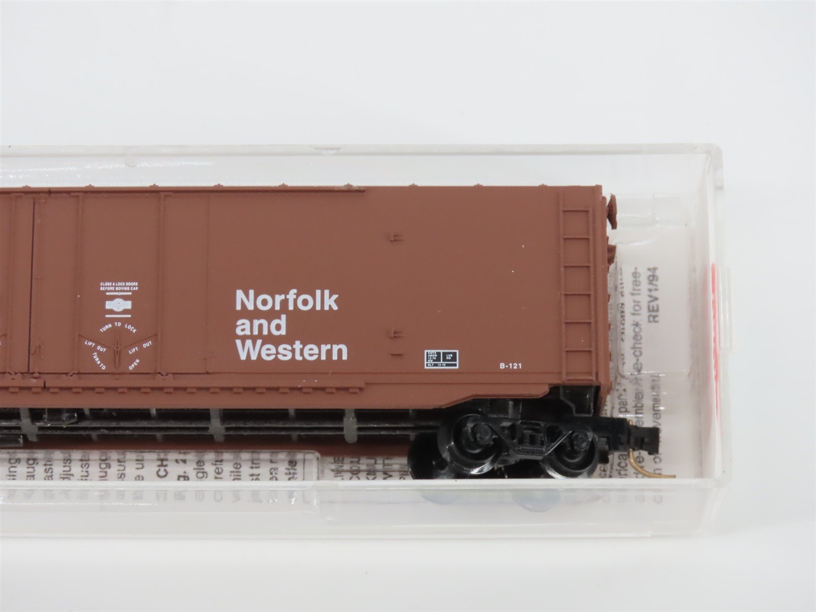 N Scale Micro-Trains MTL 75030 NW Norfolk & Western 50' Box Car #160784