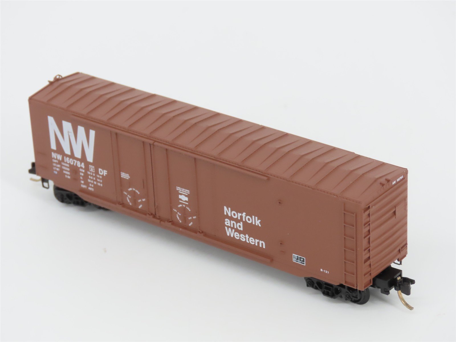 N Scale Micro-Trains MTL 75030 NW Norfolk & Western 50' Box Car #160784