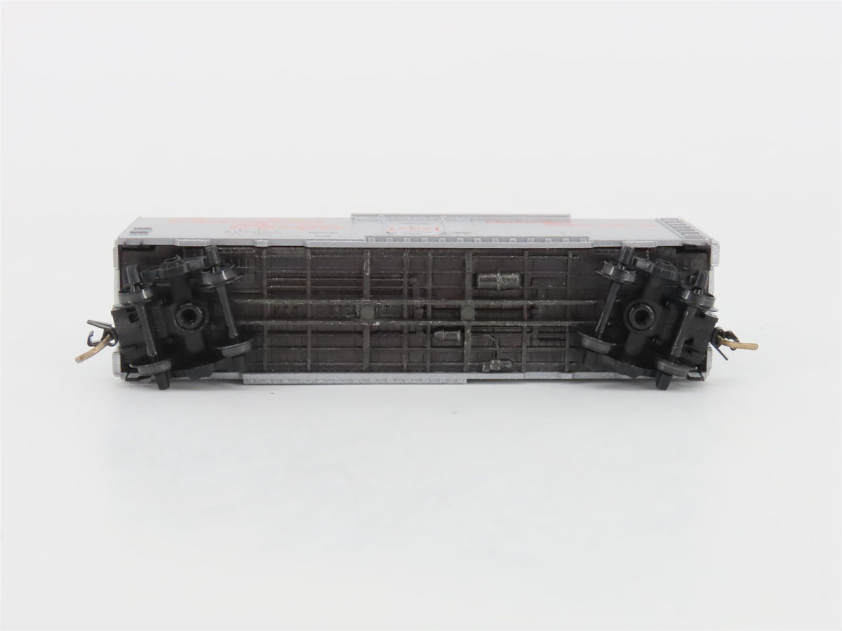 N Scale Micro-Trains MTL 74040 CP Canadian Pacific 40&#39; Box Car #285606
