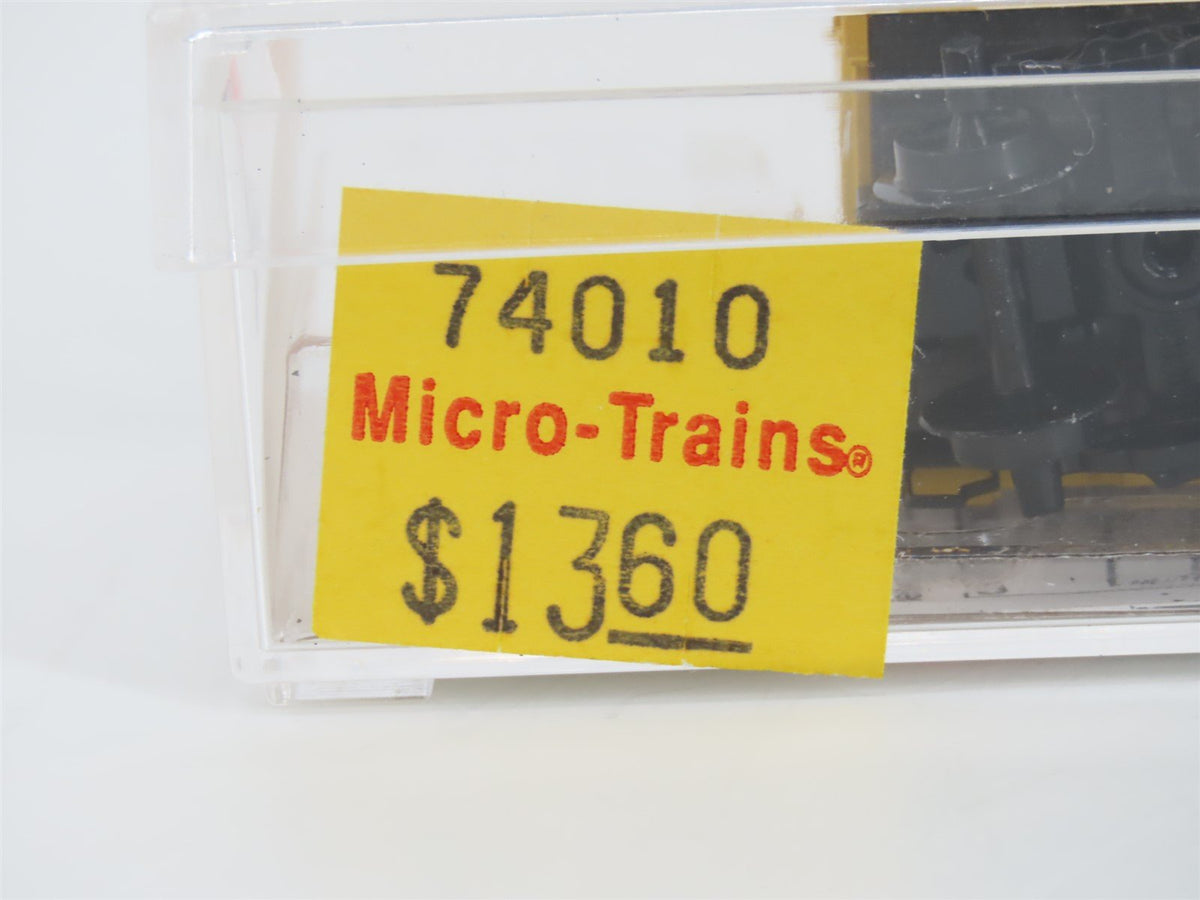 N Scale Micro-Trains MTL 74010 CP Rail 40&#39; Plug Door Box Car #165204