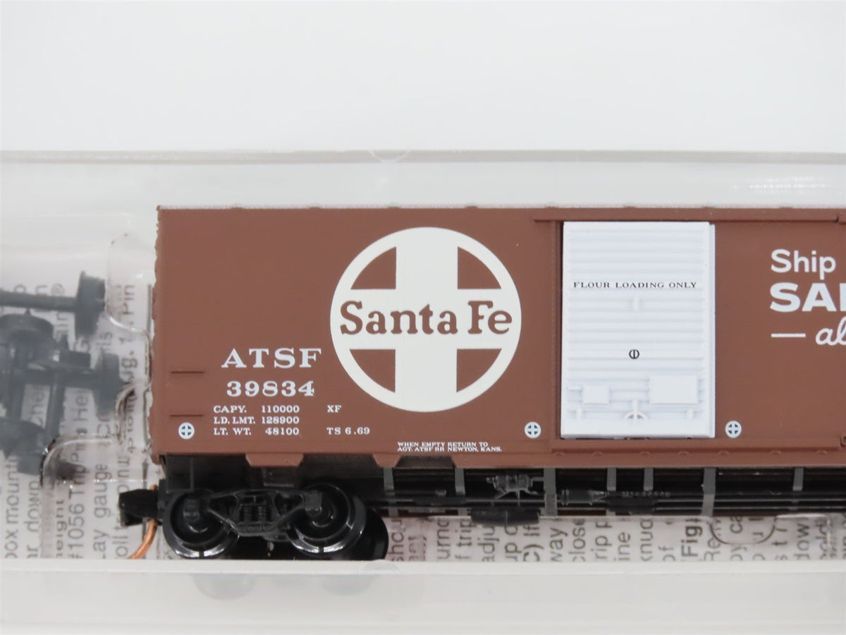 N Scale Micro-Trains MTL 73040 ATSF Santa Fe &quot;Ship And Travel&quot; 40&#39; Boxcar #39834