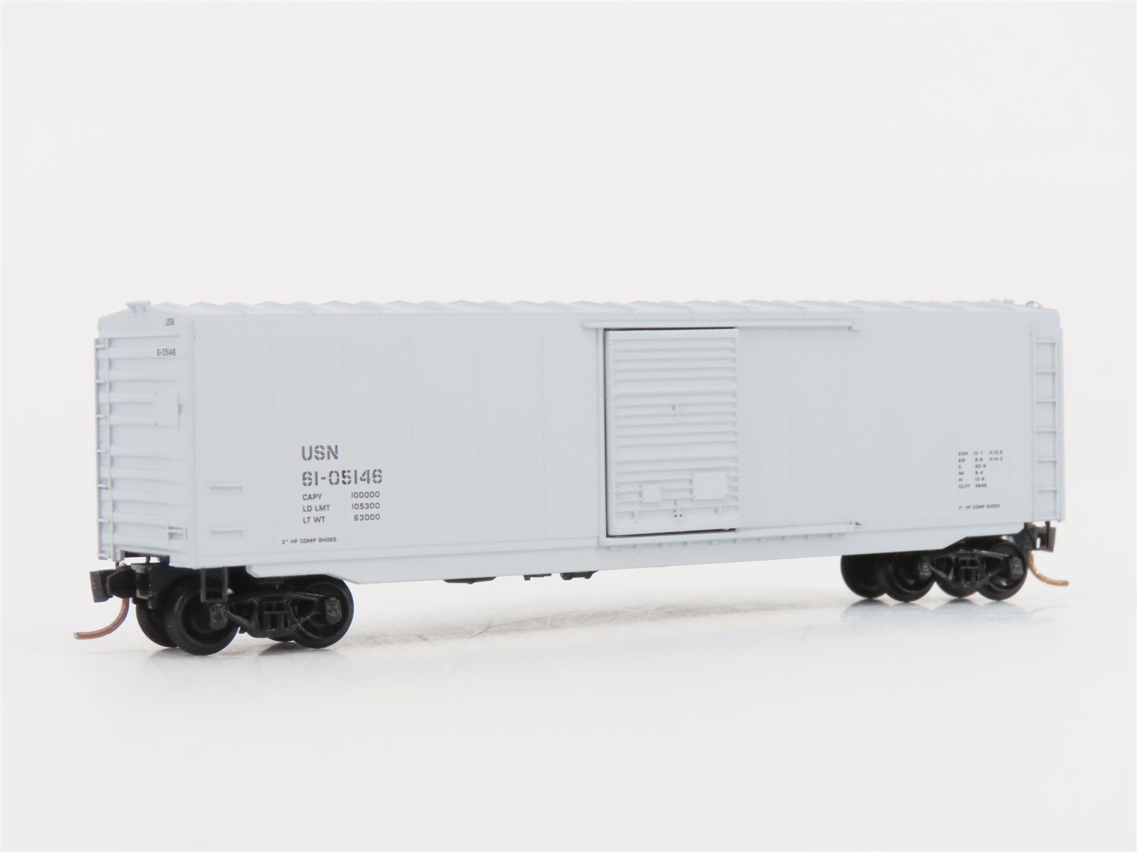 N Micro-Trains MTL 77040 USN United States Navy 50 Single Door Box Car 61-05146