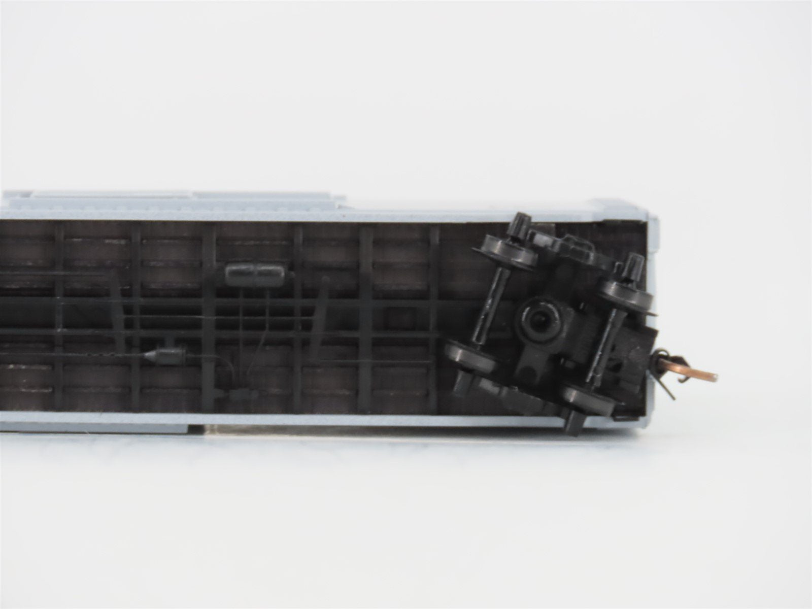 N Micro-Trains MTL 77040 USN United States Navy 50 Single Door Box Car 61-05146