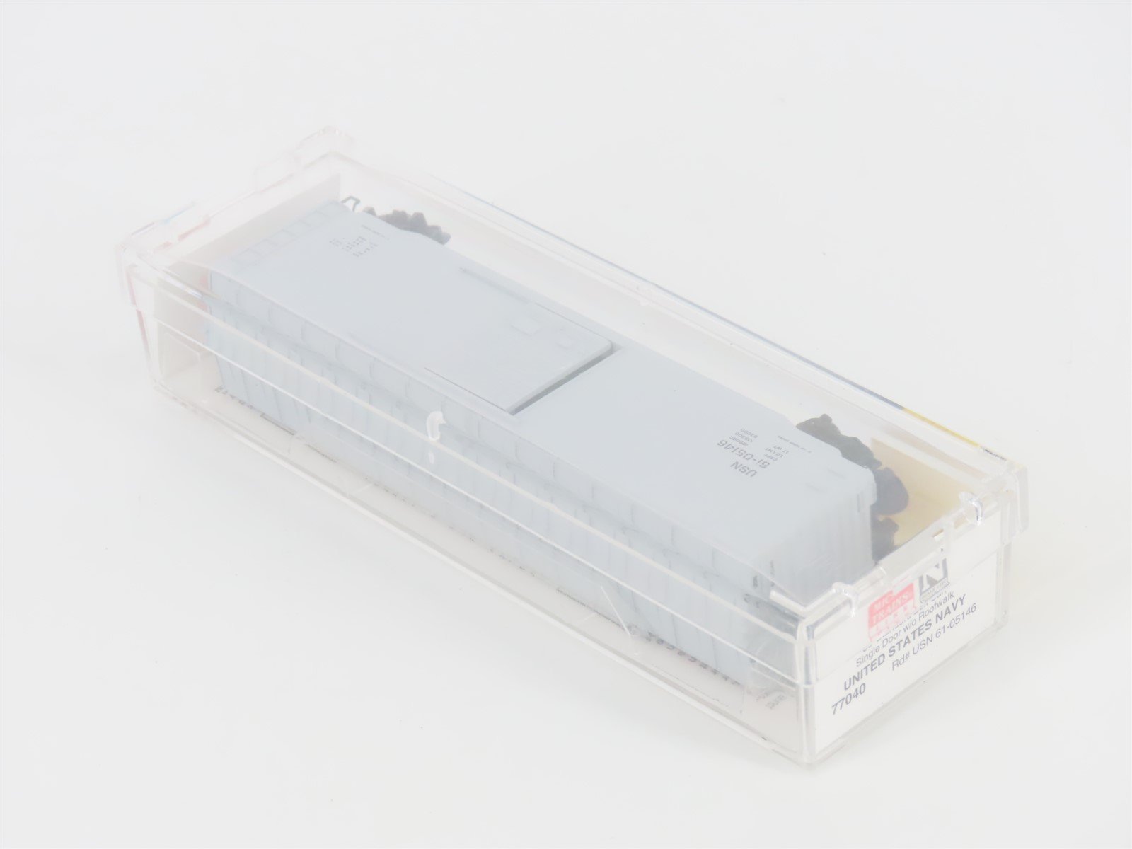 N Micro-Trains MTL 77040 USN United States Navy 50 Single Door Box Car 61-05146