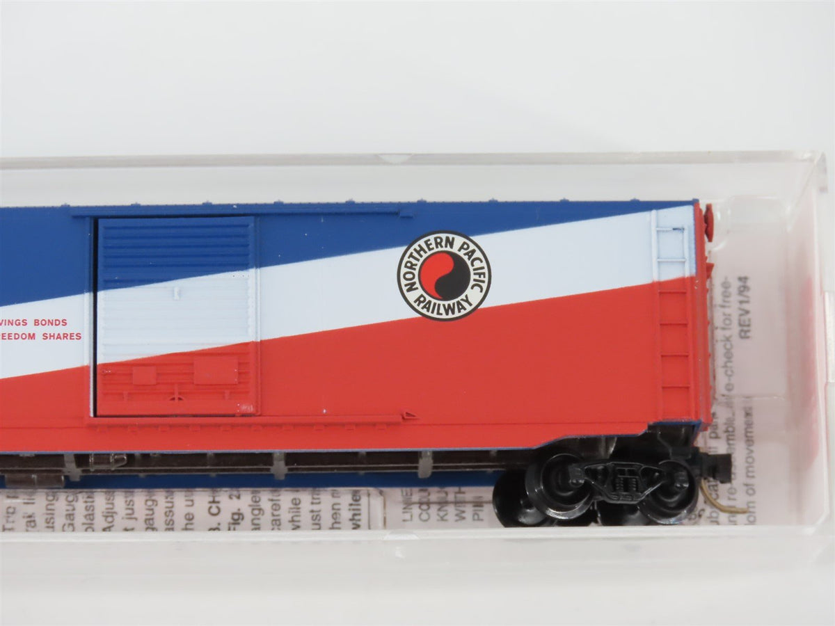 N Micro-Trains MTL 77010 NP Northern Pacific &quot;Share in Freedom&quot; Mech Reefer