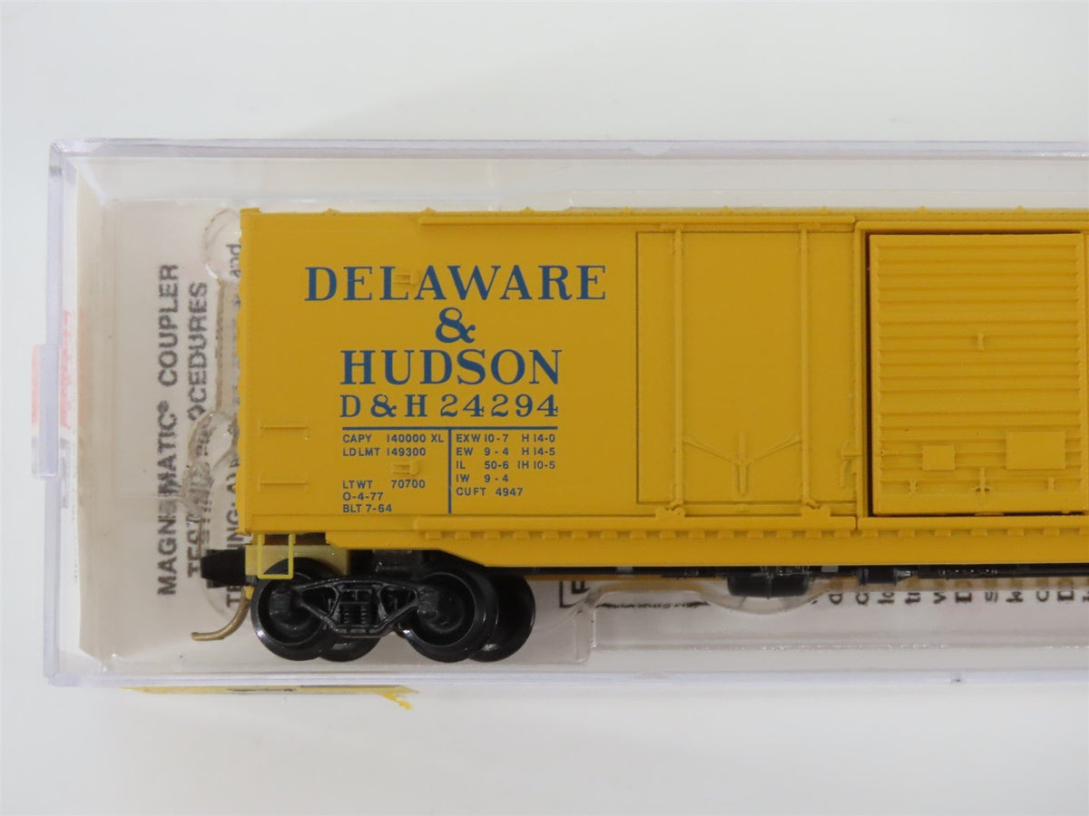 N Scale Micro-Trains MTL 76020 D&amp;H &quot;The Bridge Line&quot; 50&#39; Box Car #24294