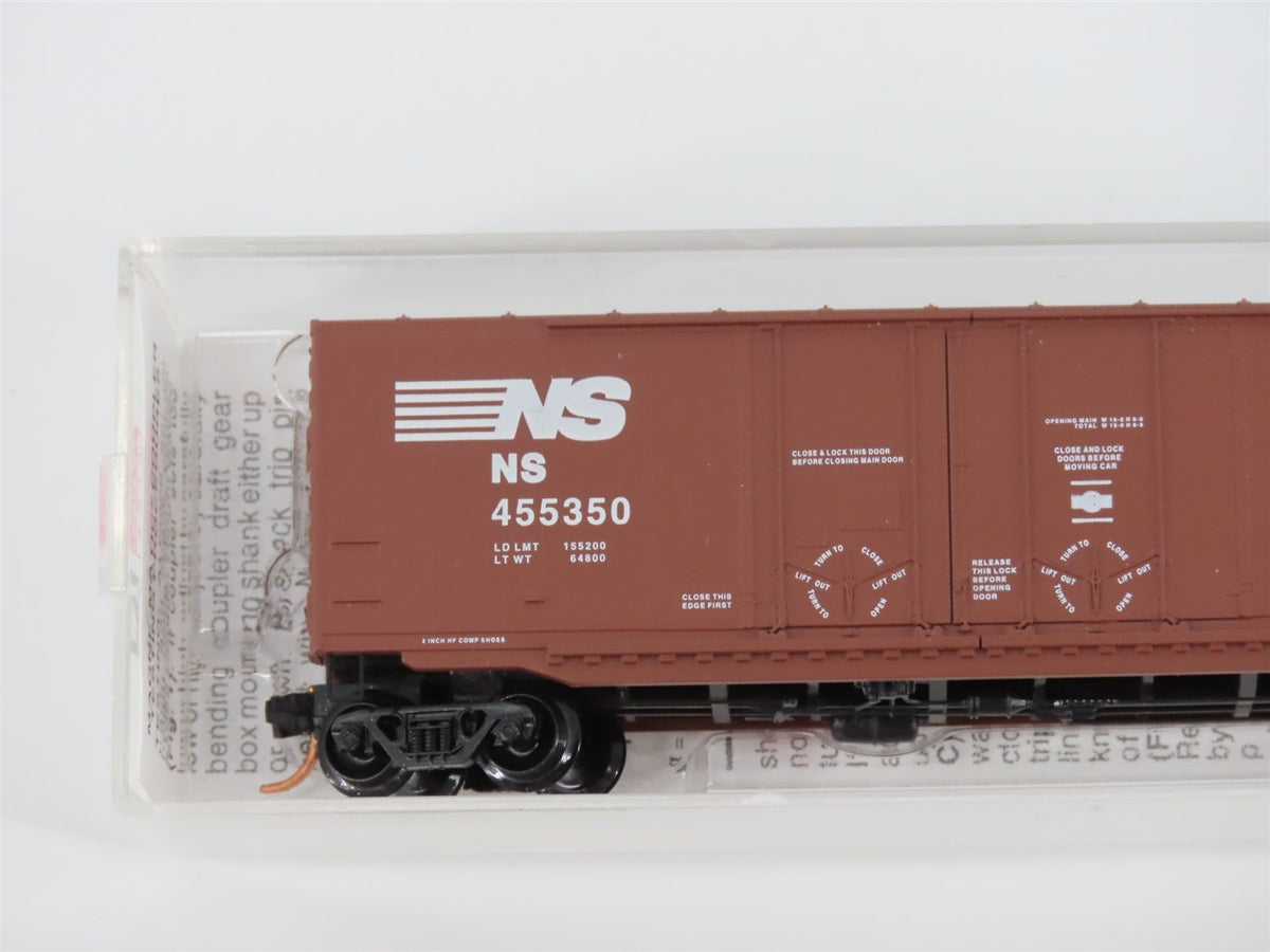 N Micro-Trains MTL 75110 NS Norfolk Southern Double Plug Door Box Car #455350