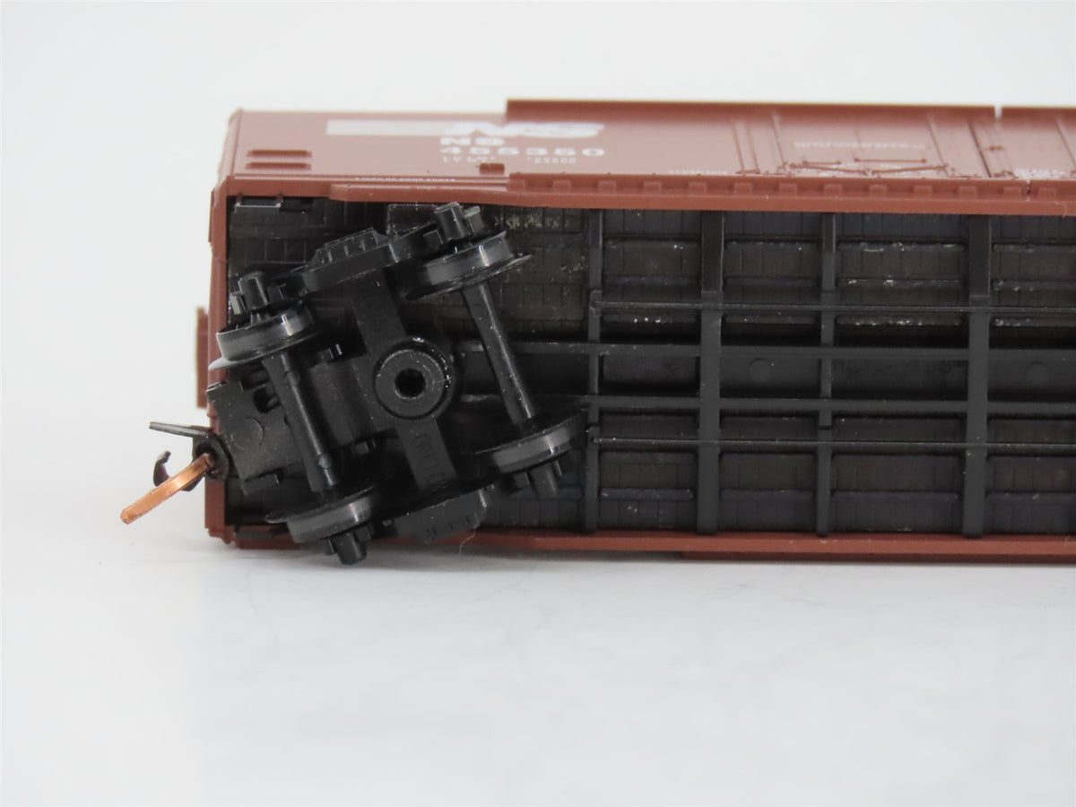N Micro-Trains MTL 75110 NS Norfolk Southern Double Plug Door Box Car #455350