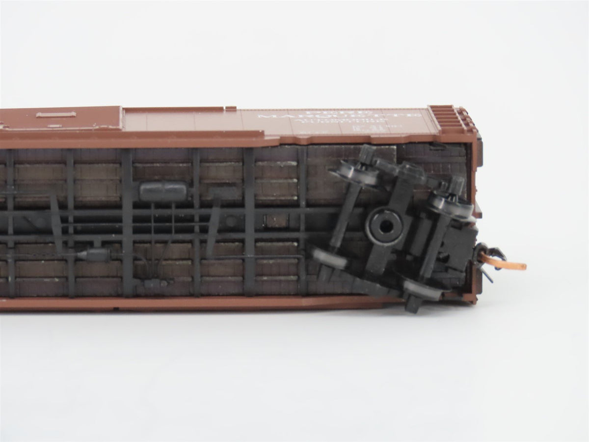 N Scale Micro-Trains MTL 78100 PM Pere Marquette 50&#39; Auto Box Car #72142