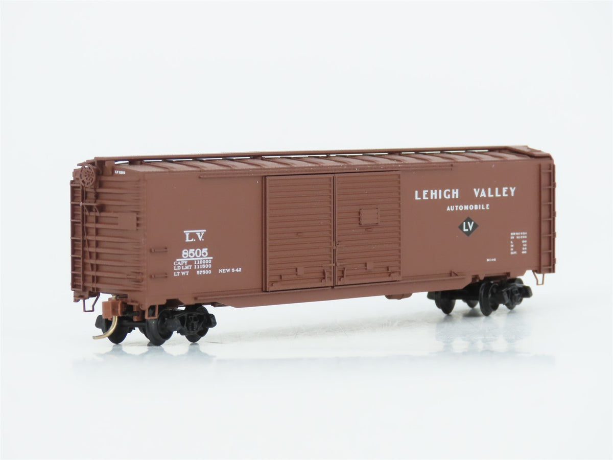 N Micro-Trains MTL 78040 LV Lehigh Valley 50&#39; Double Door Auto Box Car #8505
