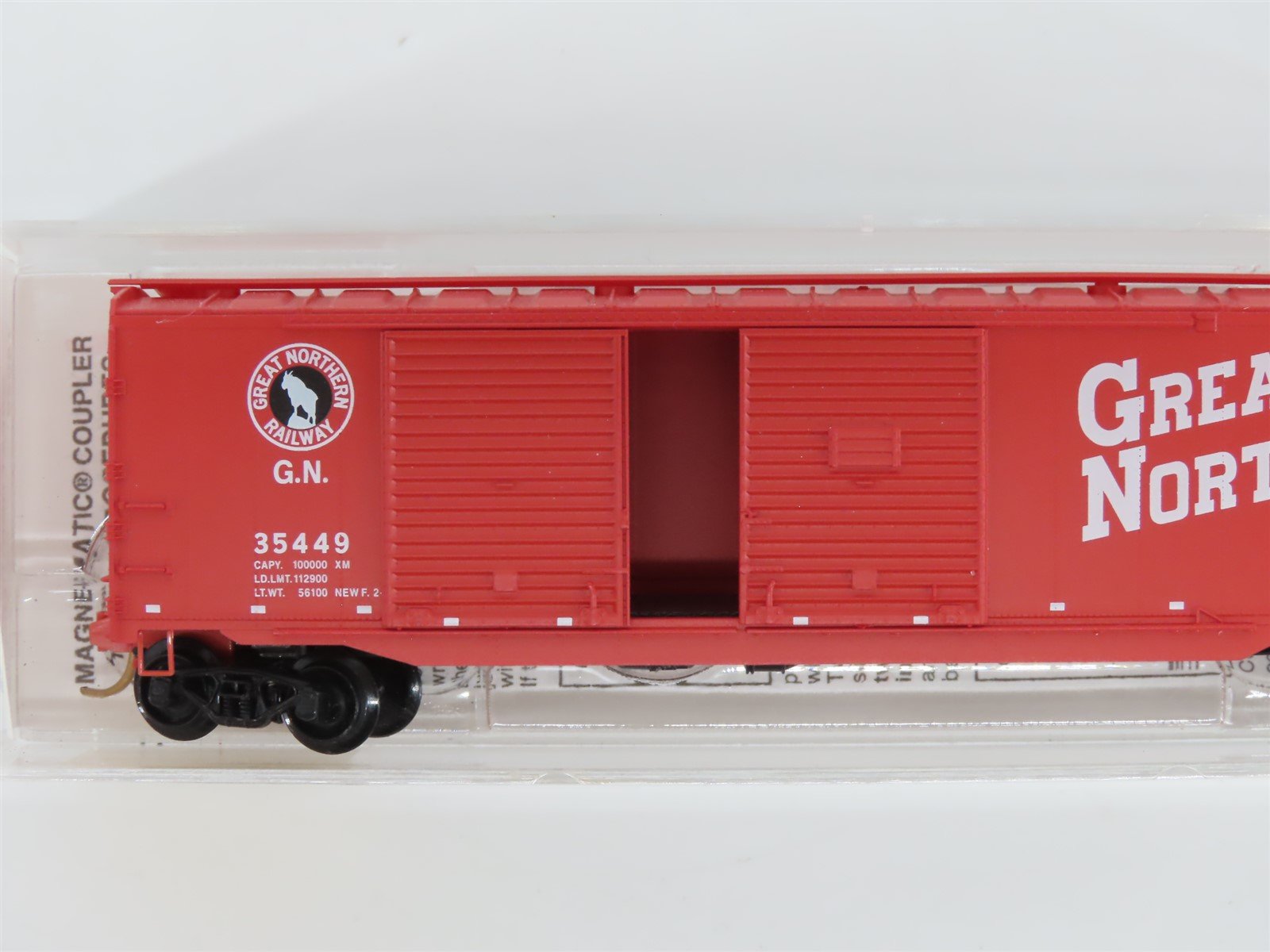 N Micro-Trains MTL 78020 GN Great Northern 50' Double Door Auto Box Car #35449