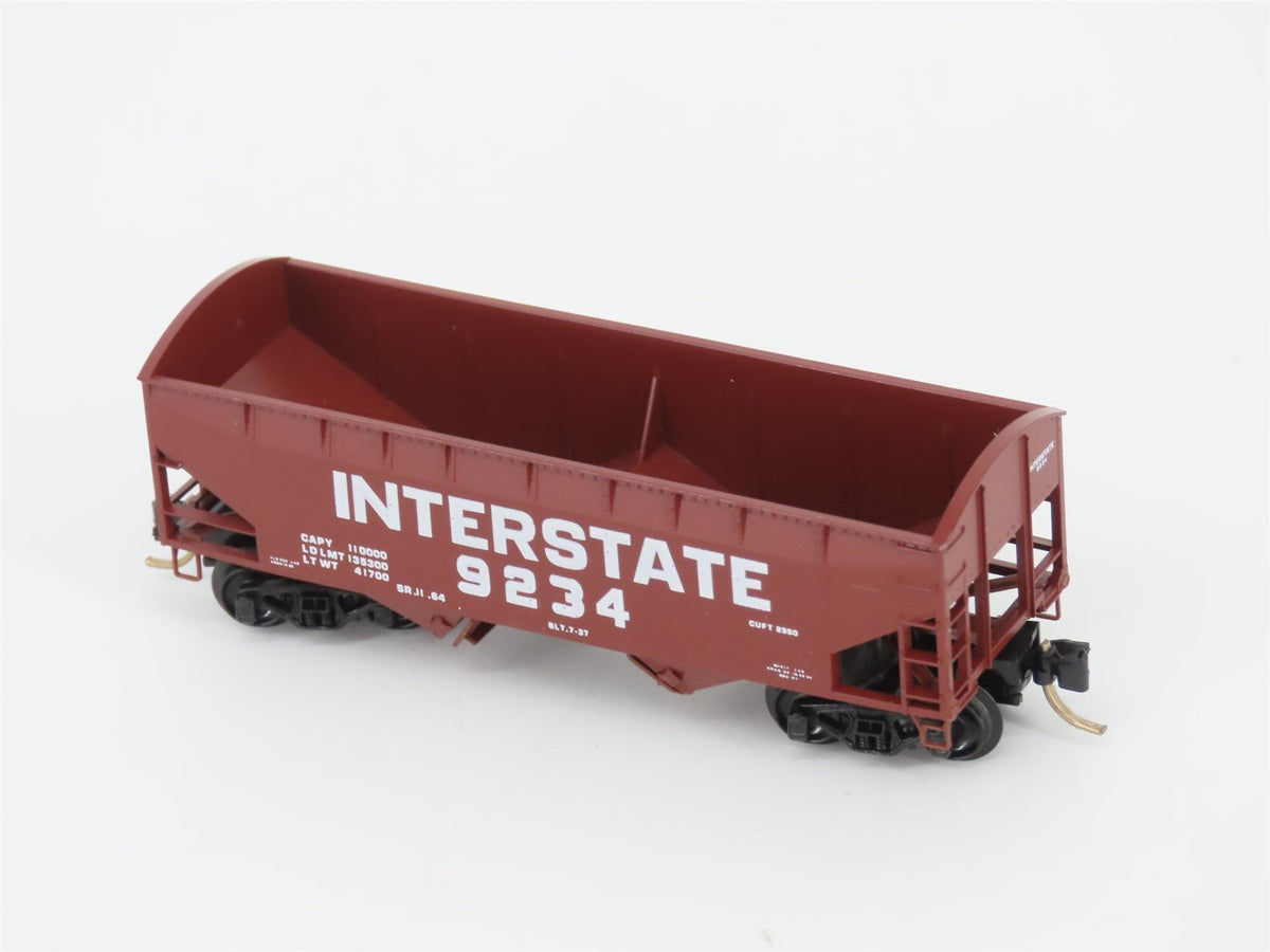 N Scale Micro-Trains MTL 87010 Interstate 33&#39; 2-Bay Hopper #9234