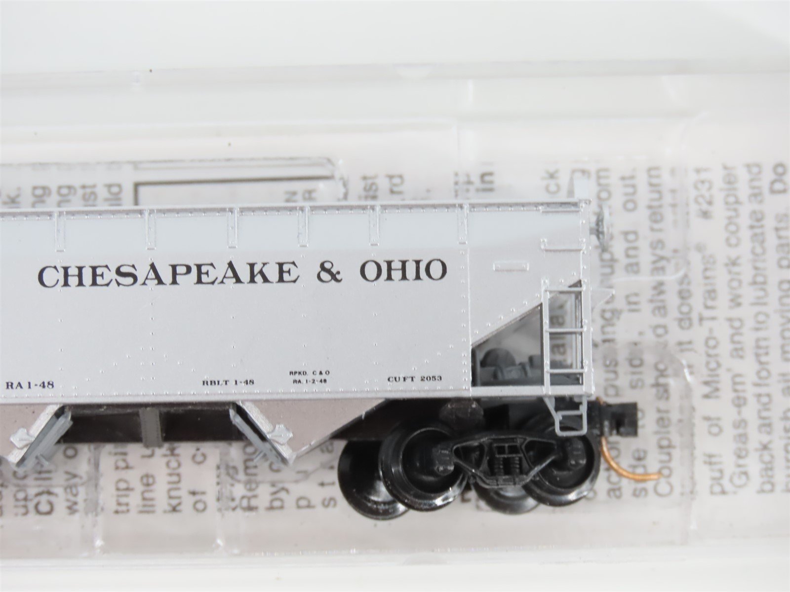 N Scale Micro-Trains MTL 86030 C&O Chesapeake & Ohio 33' 2-Bay Hopper #130