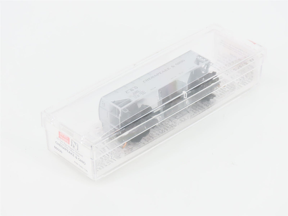 N Scale Micro-Trains MTL 86030 C&amp;O Chesapeake &amp; Ohio 33&#39; 2-Bay Hopper #130
