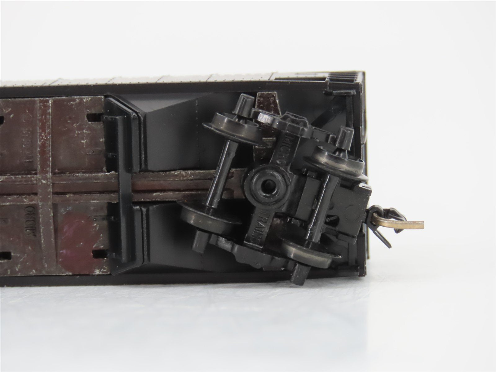 N Scale Micro-Trains MTL 86010 C&O Chesapeake & Ohio 33' 2-Bay Hopper #52155