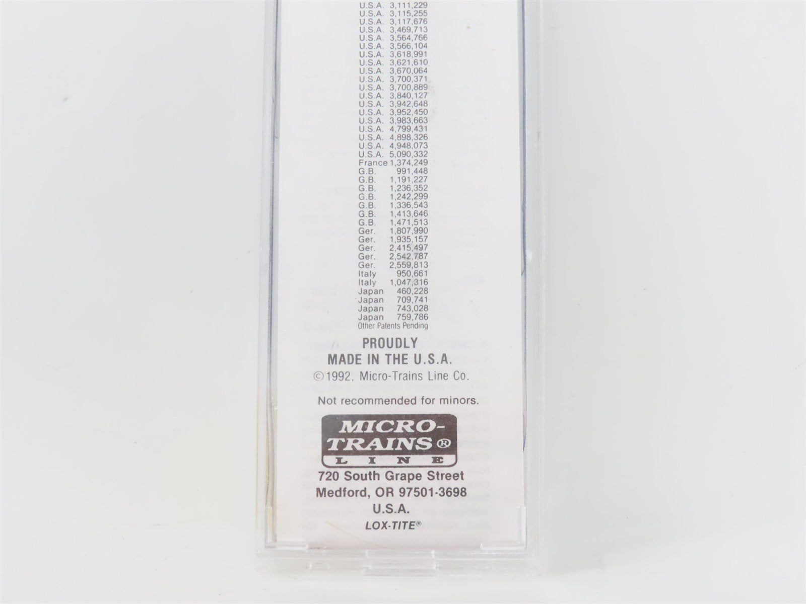 N Scale Micro-Trains MTL 86010 C&O Chesapeake & Ohio 33' 2-Bay Hopper #52155