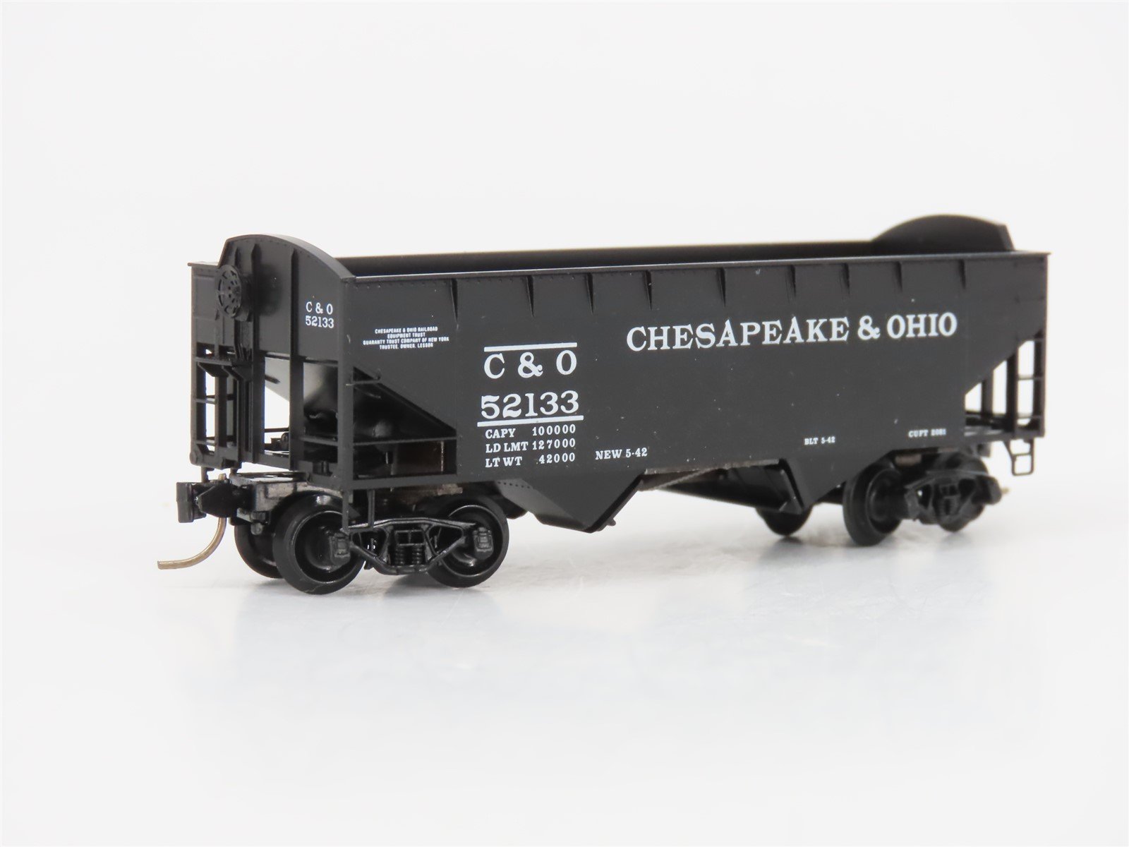 N Scale Micro-Trains MTL 86010 C&O Chesapeake & Ohio 33' 2 Bay Hopper #52133