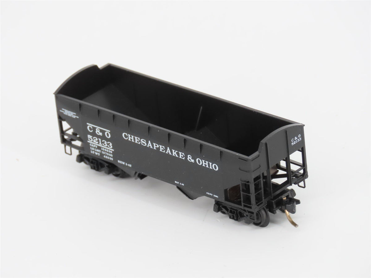 N Scale Micro-Trains MTL 86010 C&amp;O Chesapeake &amp; Ohio 33&#39; 2 Bay Hopper #52133