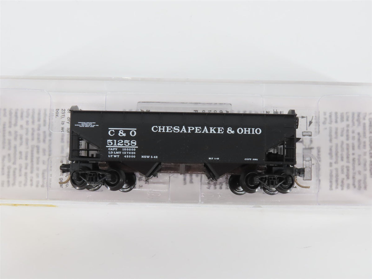 N Scale Micro-Trains MTL 86010 C&amp;O Chesapeake &amp; Ohio 33&#39; 2-Bay Hopper #51258