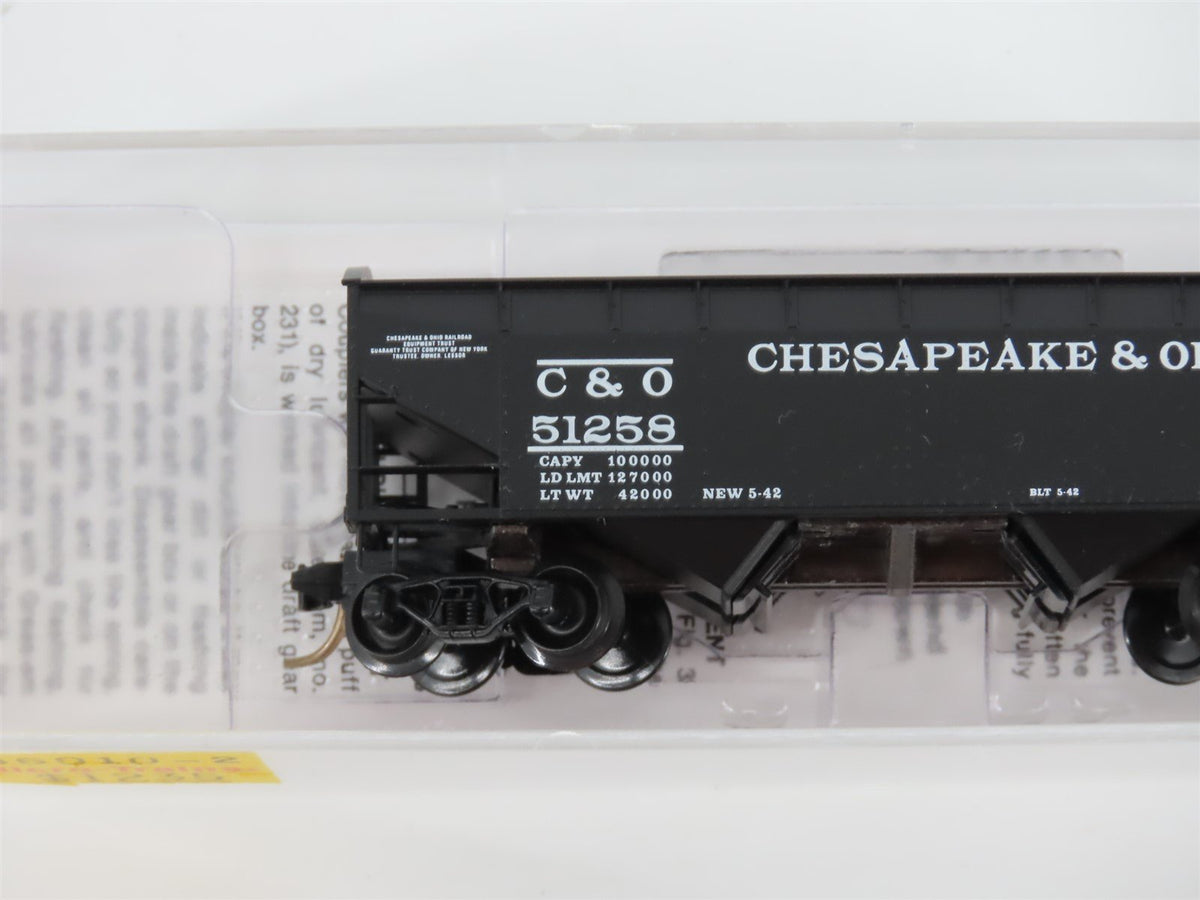 N Scale Micro-Trains MTL 86010 C&amp;O Chesapeake &amp; Ohio 33&#39; 2-Bay Hopper #51258