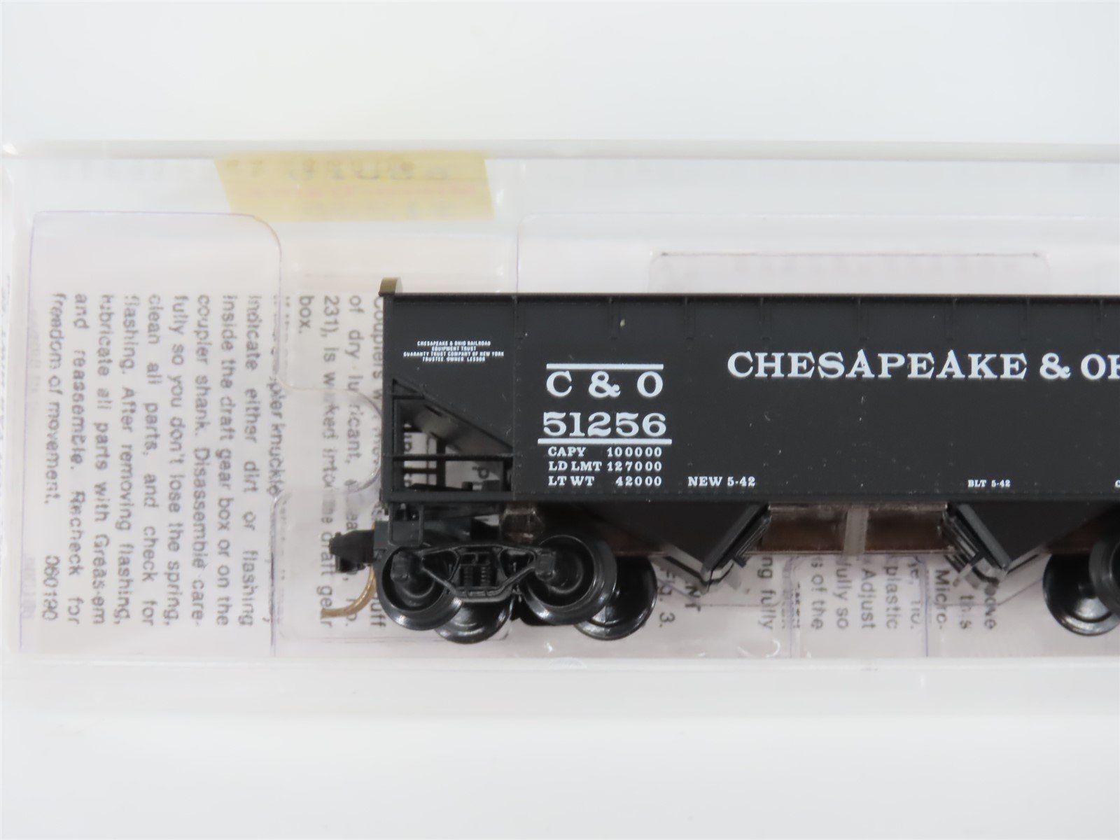 N Scale Micro-Trains MTL 86010 C&O Chesapeake & Ohio 33' 2-Bay Hopper #51256