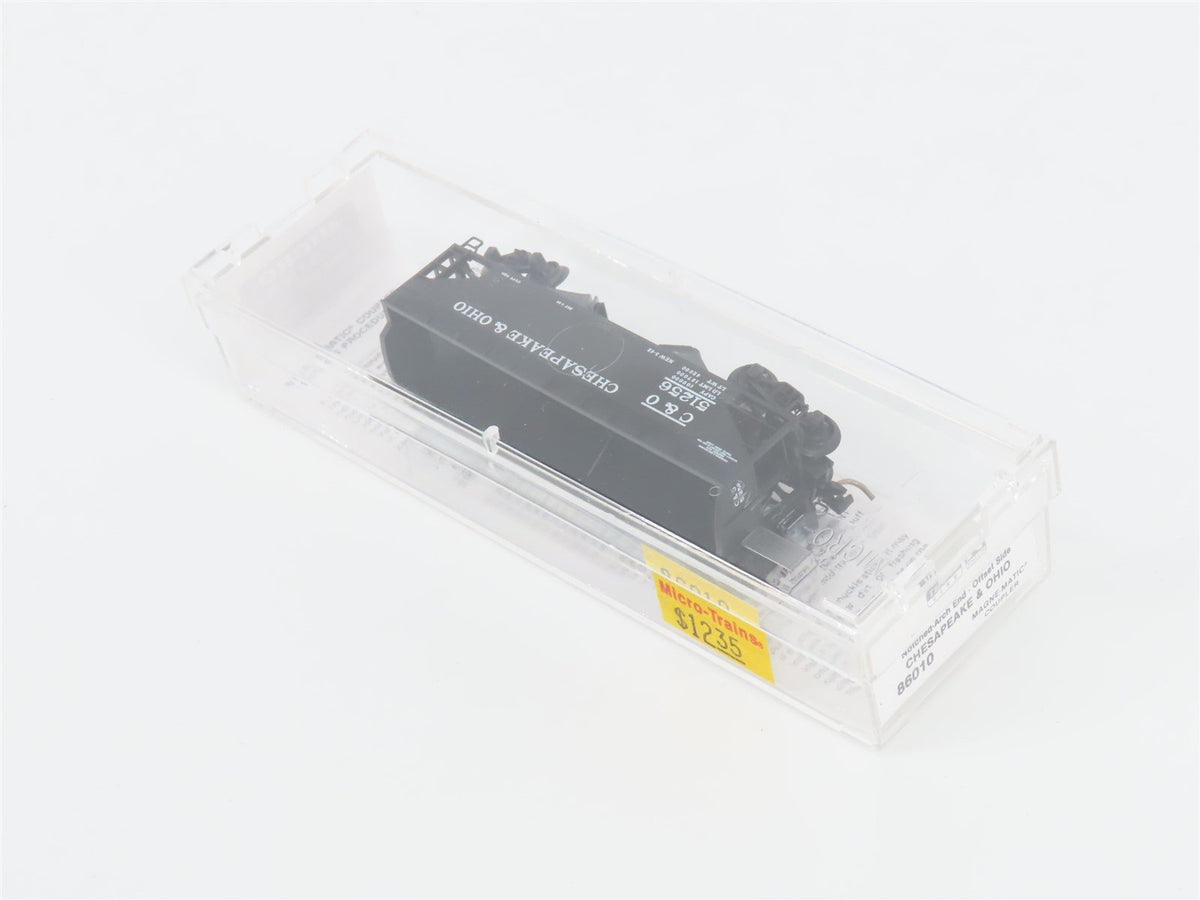 N Scale Micro-Trains MTL 86010 C&amp;O Chesapeake &amp; Ohio 33&#39; 2-Bay Hopper #51256